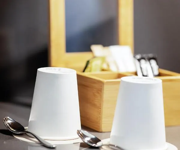 アパートホテル Palazzo Le Poste - And 4*