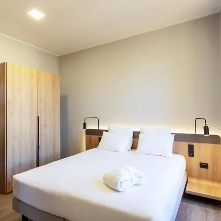 Palazzo Le Poste - And