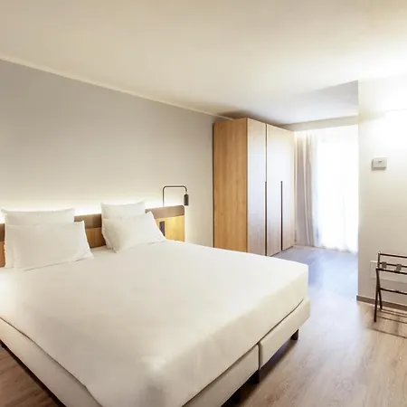 Apart Otel Palazzo Le Poste - And 4*