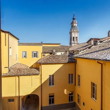 Palazzo Le Poste - And Apart Otel Parma