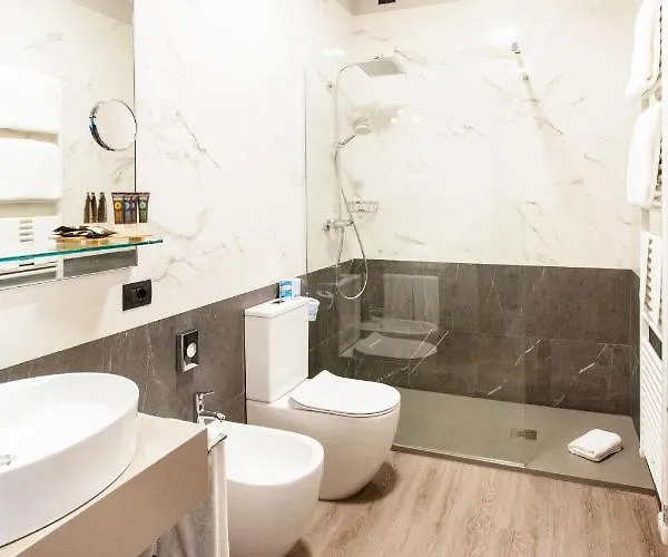 Palazzo Le Poste - And Hotel apartamentowy Parma